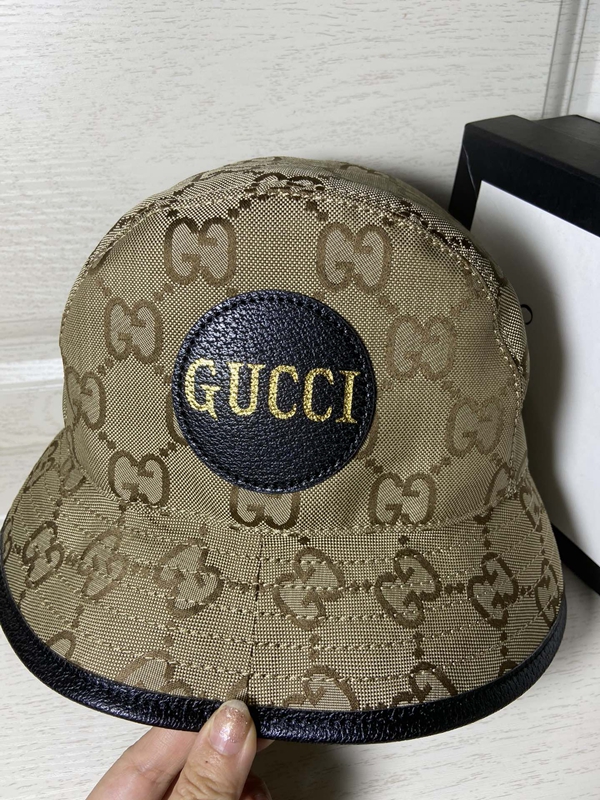 ブランド帽子側面デザイン